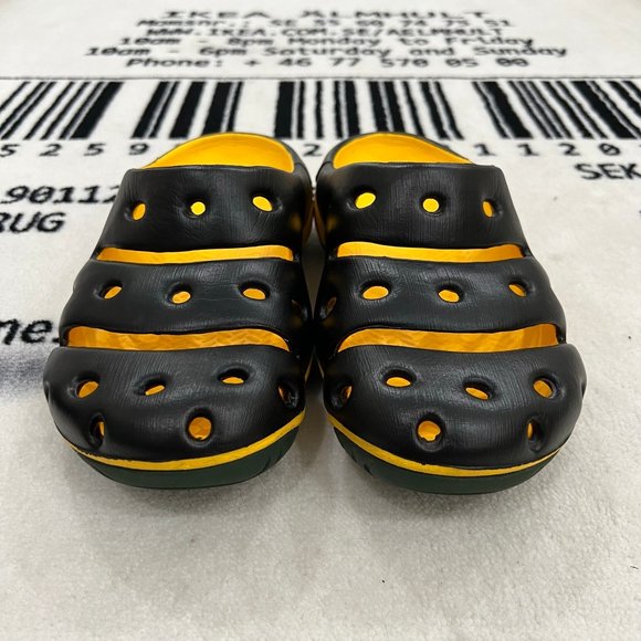 KEEN Men\'s Yogui Black Yellow EVA Cushioning Anti-Odor Clog Sandal main image 8